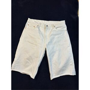 Vintage Levi’s 550 White Denim Shorts Men’s 36 Waist B15